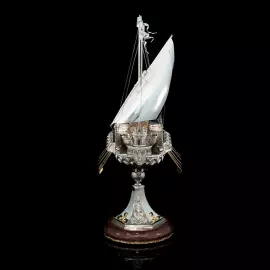 Серебряный корабль "Галера"